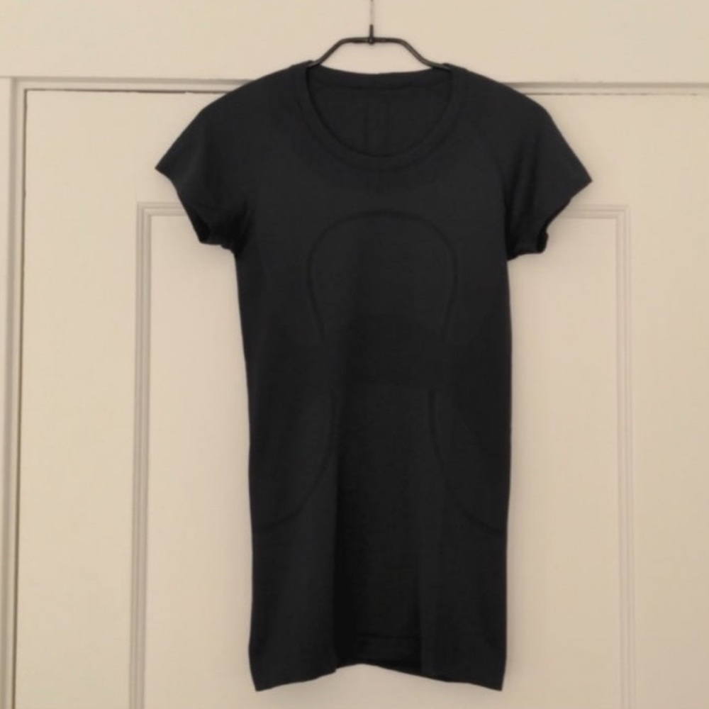 Lululemon Dark Navy Swiftly Tech - image 1